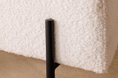 Moderne Truhenbank LOFT 100cm weiß Bouclé Sitzbank mit Stauraum gepolstert schwarz Metall