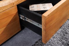 Massivholz TV-Lowboard GRAND ACACIA 180cm braun Akazie mit LED-Beleuchtung Baumkante