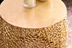 2er Set Filigraner Design Couchtisch ABSTRACT LEAF gold Handarbeit Metall rund