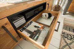 Massives TV-Board THOR 200cm Wild Eiche geölt Lowboard im Industrial Design
