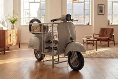 Extravaganter Bartisch SCOOTER 180cm salbei Retro-Konsole Motorroller Mangoholz Upcycling