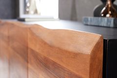 Industrial Design Sideboard ORGANIC ARTWORK 180cm Akazie Massivholz Eisengestell