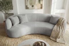 Modernes Sofa ATELIER 230cm grau Bouclé  3-Sitzer Couch inkl. Kissen