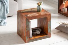 Massiver Beistelltisch JAKARTA 45cm bunt Cube aus recyceltem Holz Regal