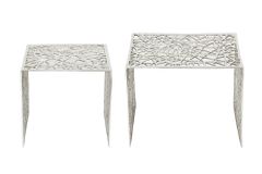 Handgearbeiteter Couchtisch ABSTRACT 49cm 2er Set silber im Gap Design