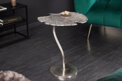 Dekorativer Beistelltisch GINKGO LEAF 55cm silber handmade Metall