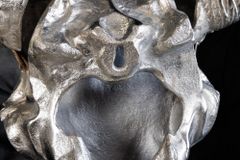 Design Schädel MATADOR 70cm silber Aluminium Wanddekoration