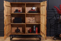 Massivholz Highboard VULCANO 120cm braun Mangoholz mit 3D Schnitzereien handmade Metallgestell schwarz