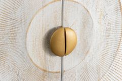 Massives Highboard GOLDEN SUNSET 120cm weiß gold Mangoholz mit 3D Schnitzereien