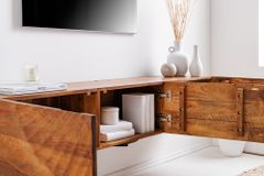 Massivholz TV-Bank SCORPION 160cm braun Mango Lowboard Hängeschrank