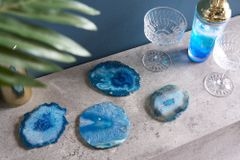 4er Set Untersetzer für Gläser COASTER 10cm blau Edelstein Achat Quarz handmade