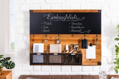 Praktisches Wandboard HERITAGE 80cm natur Pinie 6 Haken Kreidetafel Schlüsselbrett