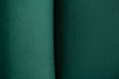 Elegante Sitzbank SCARLETT 90cm smaragdgrün Samt mit Armlehnen