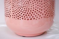 Deko Windlicht CANDLELIGHT 30cm pastell-rosa Metall handmade Laterne