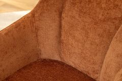 Drehbarer Retro Stuhl AVIGNON rost braun Chenille schwarze Metallbeine