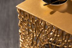 Filigranes Beistelltisch 2er Set ABSTRACT LEAF 45cm gold Handarbeit