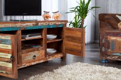 Einzigartiges TV-Board JAKARTA 150cm bunt recyceltes Massivholz