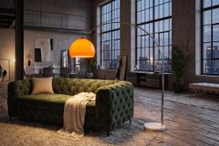 Ausziehbare Bogenlampe LOUNGE DEAL 175-205cm orange Marmorfuß Stehlampe
