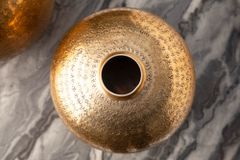Elegantes Vasen 2er Set ORIENTAL 33cm gold in Handarbeit verziert