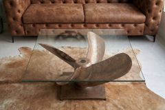 Maritimer Couchtisch OCEAN L 85cm antik kupfer mit Schiffsschraube und Glasplatte