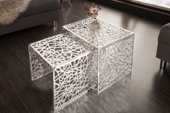 Handgearbeiteter Couchtisch ABSTRACT 49cm 2er Set silber im Gap Design