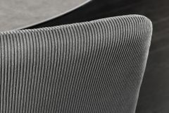 Moderner Design Stuhl TRES CHIC grau Cord schwarze Metallbeine Esszimmer