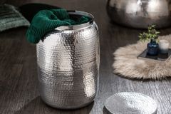 Handgefertigter Beistelltisch ORIENT STORAGE 50cm silber Hammerschlag Design mit Stauraum rund