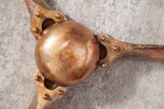Authentische Wanddekoration SCREW III 60cm kupfer geflammt Flugzeug Propeller