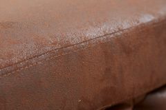 Chesterfield Sitzhocker MODERN BAROCK 90cm antik braun Fußhocker