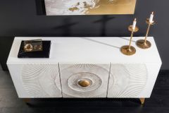 Handgearbeitetes Sideboard GOLDEN SUNSET 140cm weiß mit 3D Schnitzereien gold Mangoholz Metallbeine