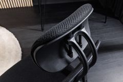 Höhenverstellbarer Bürostuhl YOGA schwarz Butterfly-Mechanik drehbar mit Armlehne