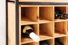 Massivholz Weinregal SEVENS SEAS 120cm natur Pinienholz schwarz Metall Flaschenregal