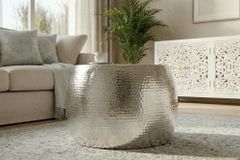 Runder Couchtisch ORIENT 60cm silber Metall Aluminium Hammerschlag Design handmade