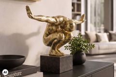 Deko-Figur HIGH DIVER 50cm gold schwarz handmade Athleten-Skulptur