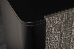 Handgefertigtes Sideboard CROCO 180cm grau schwarz Mangoholz mit 3D Schnitzereien massiv Metall