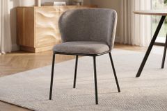 Design Stuhl LYON grau beige Chenille schwarze Metallbeine