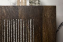 Massives Sideboard ONYX 180cm dunkelbraun Mangoholz Edelstein Achat gold Metallgestell