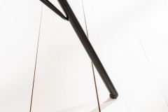 Design Stuhl SCANDINAVIA MEISTERSTÜCK creme Bouclé schwarze Metallbeine