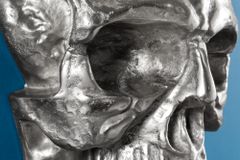 Exklusive Wandskulptur SKULL XXL 40cm silber Deko Totenkopf