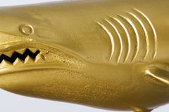 Maritime Skulptur HAI 103cm gold handmade Metall Design Haifisch