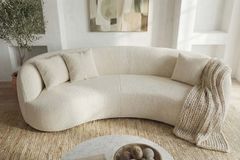 Modernes Sofa ATELIER 230cm beige Bouclé 3-Sitzer Couch inkl. Kissen