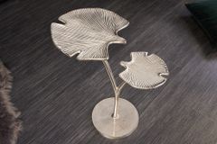Dekorativer Beistelltisch GINKGO LEAFS 50cm silber handmade Metall