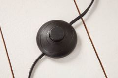 Handmade Stehlampe ROUSILIQUE 180cm beige Treibholzlampe Leinenschirm Baumstamm