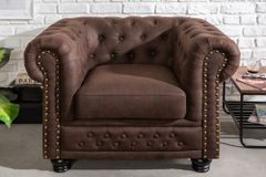 Chesterfield Sessel 110cm vintage braun mit Knopfheftung und Federkern