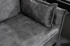 XXL Sofa mit Schlaffunktion APARTMENT grau Samt inkl. Bettkasten und Kissen