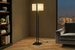 Minimalistische Stehlampe COLLEEN 160cm weiß schwarz Stoffschirm mit Metallfuß