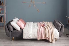 Retro Schlafsofa BOUTIQUE 215cm dunkelgrau Samt 3-Sitzer mit goldenen Füßen