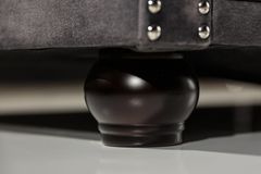 Chesterfield 3-Sitzer Sofa 205cm grau Samt Federkern Knopfheftung