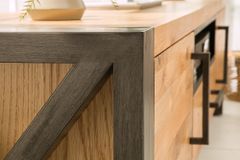Massives TV-Board THOR 200cm Wild Eiche geölt Lowboard im Industrial Design
