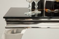 Eleganter Konsolentisch MODERN BAROCK 145cm schwarz Opalglas Edelstahlbeine